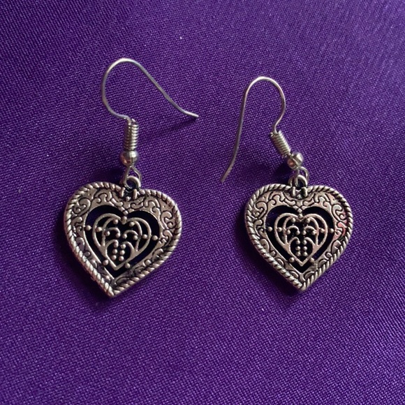 paparazzi Accessories - Hearts ♥️